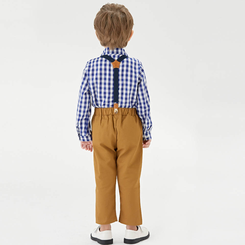Two-piece long-sleeved shirt and overalls