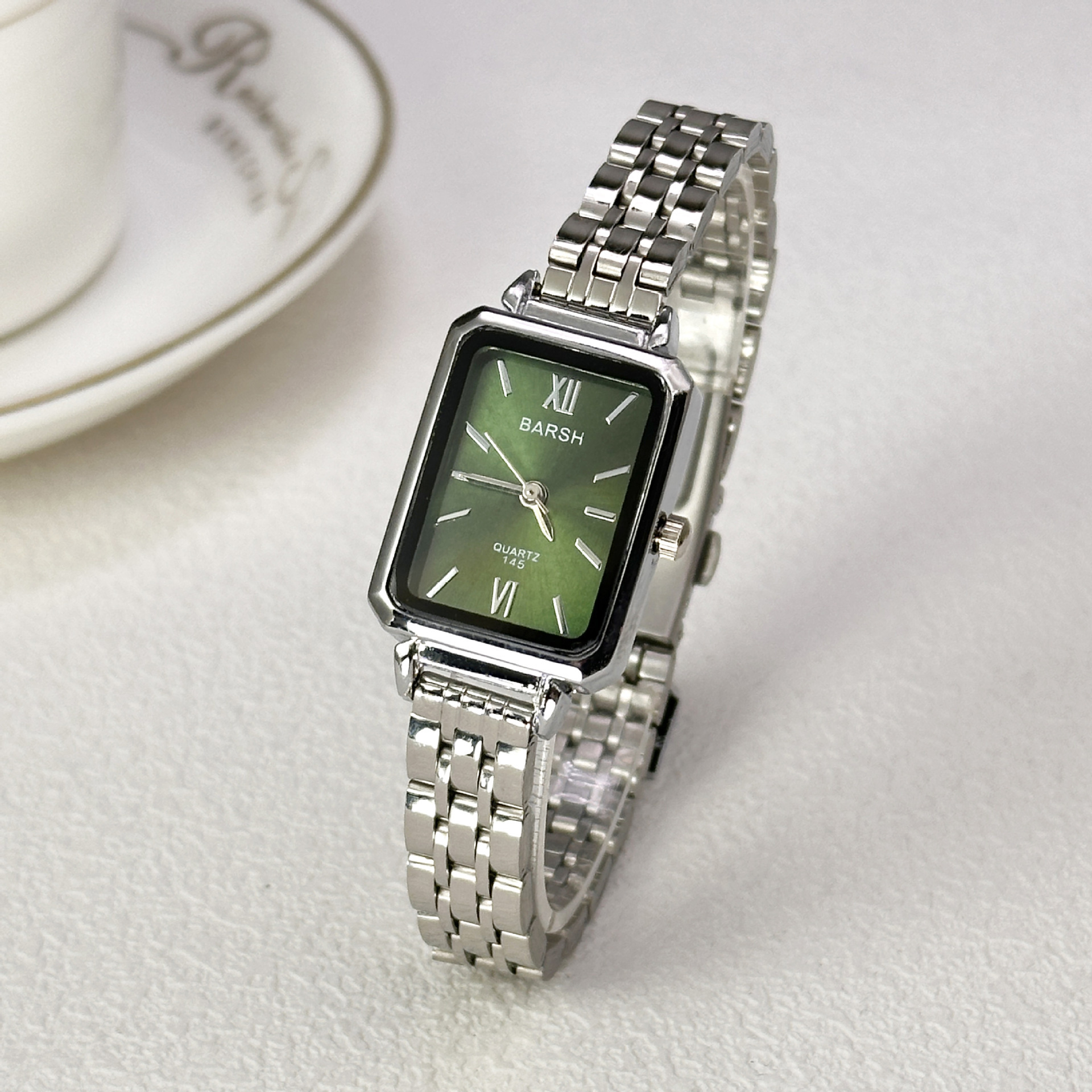 Simple Rectangular Quartz Watch For Women