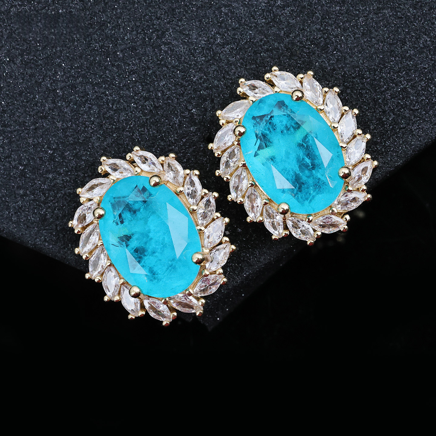 Original Colored Gemstone Emerald Necklace And Earrings For Women