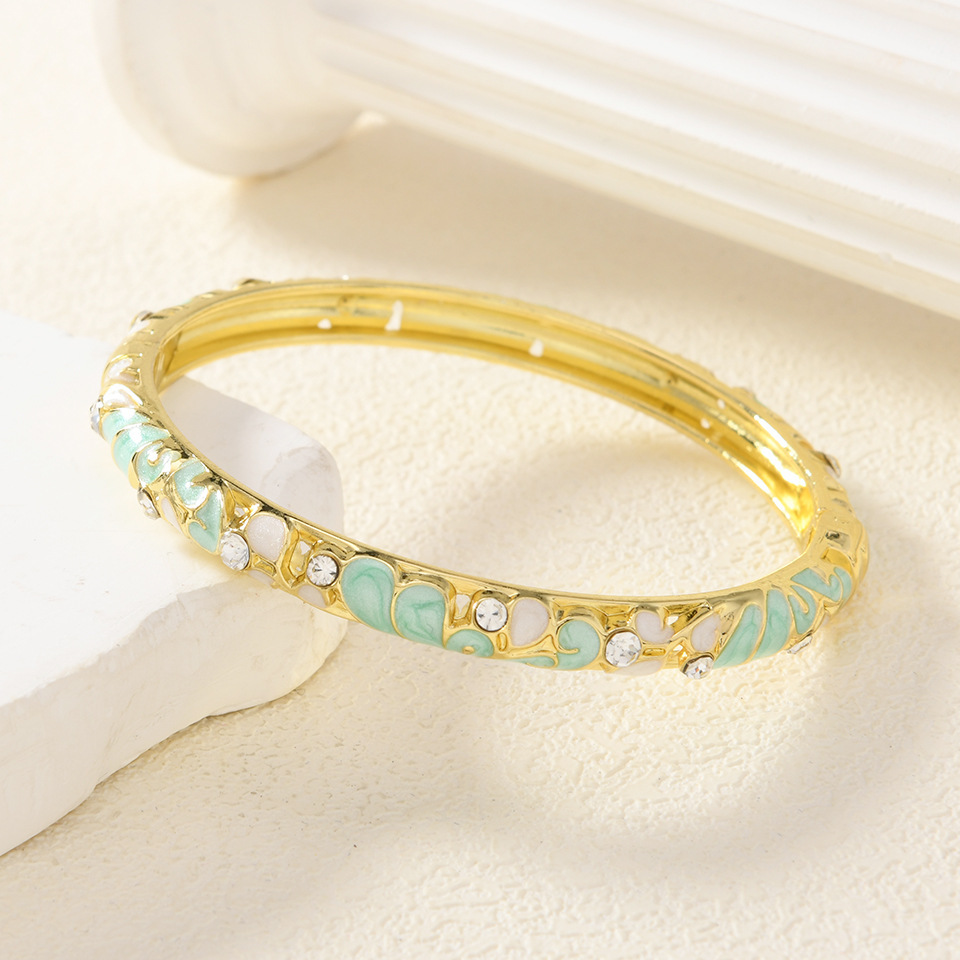 Best-selling Fashionable Geometric Bracelet With A Touch Of Light Luxury And Premium Elegance