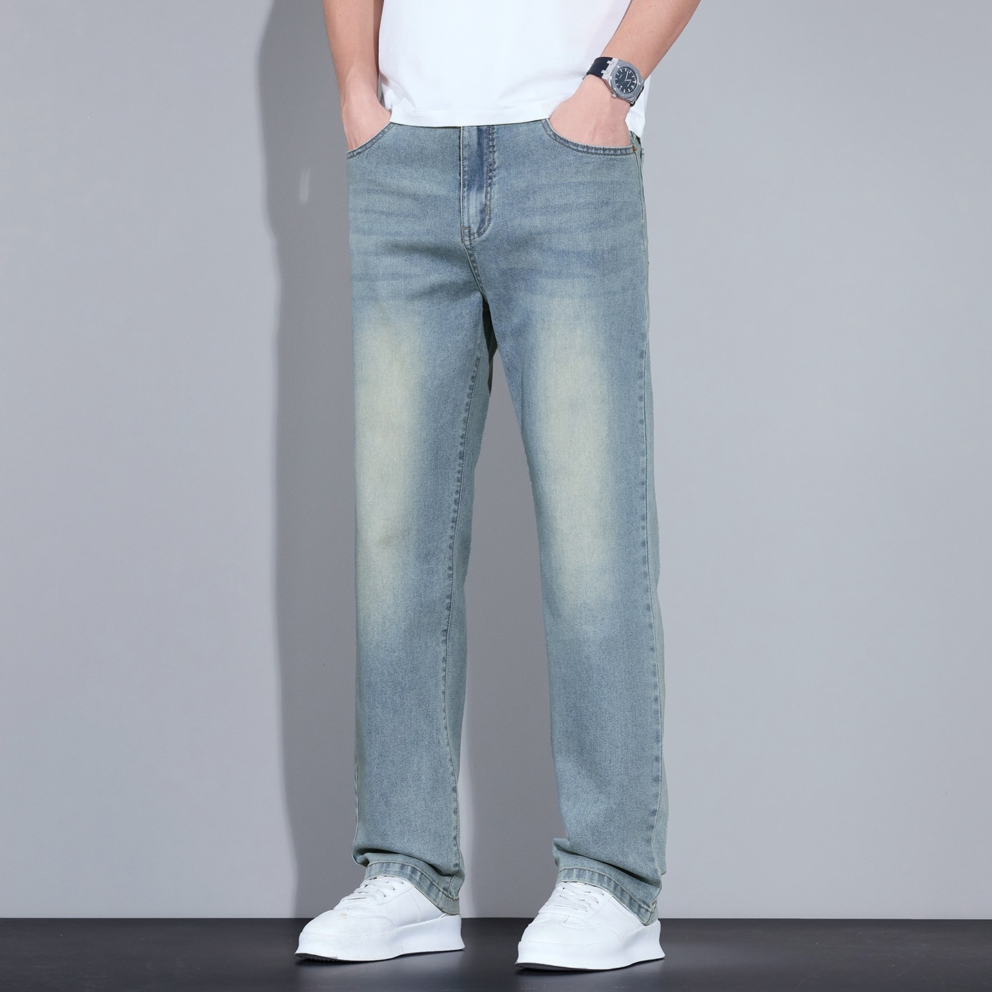Straight-leg Lightweight Breathable Versatile And Comfortable Minimalist Jeans