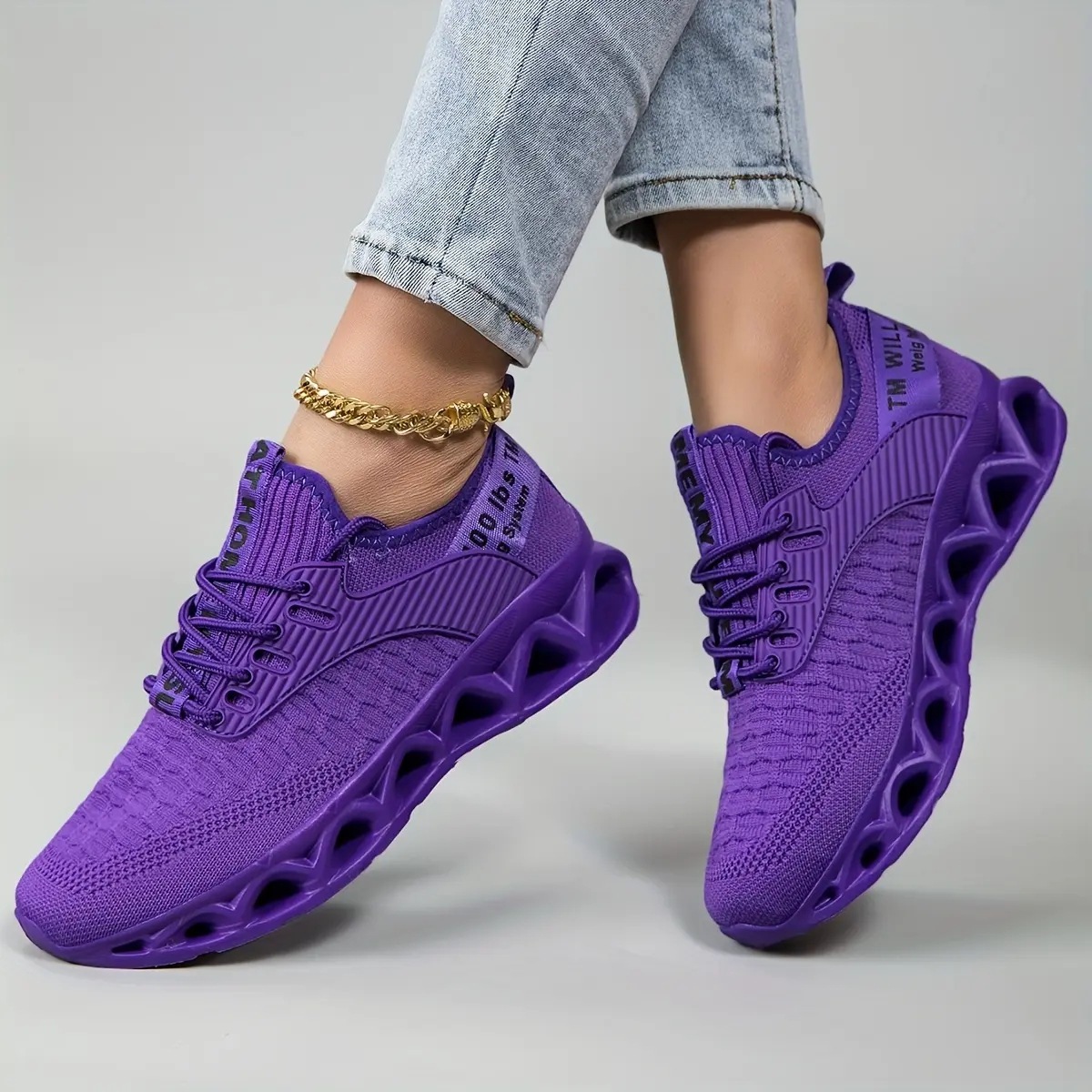 Trendy Stylish Puncture-resistant Casual Sports Safety Shoes