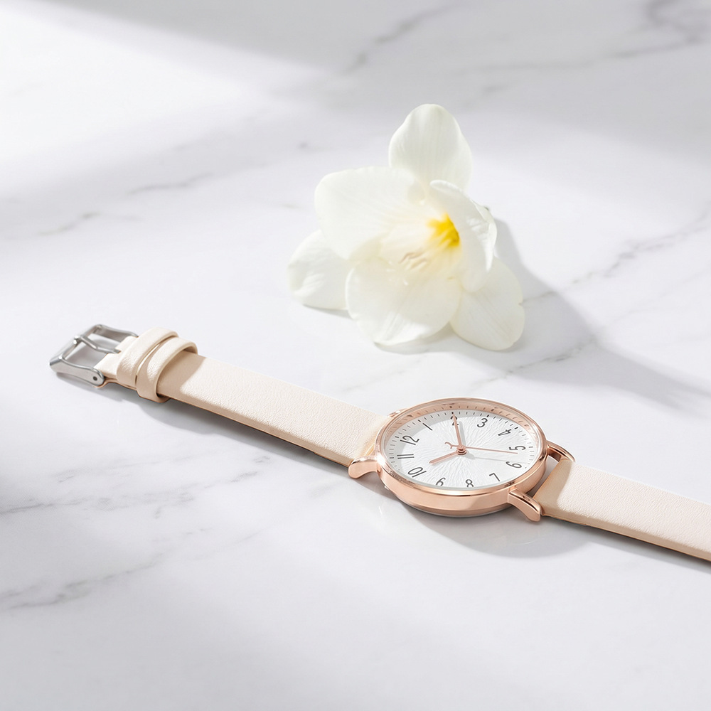 Simple And Casual Lychee-pattern Leather Quartz Watch