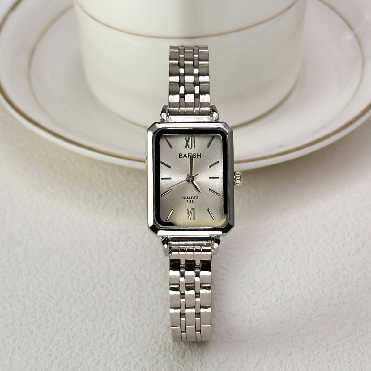 Simple Rectangular Quartz Watch For Women