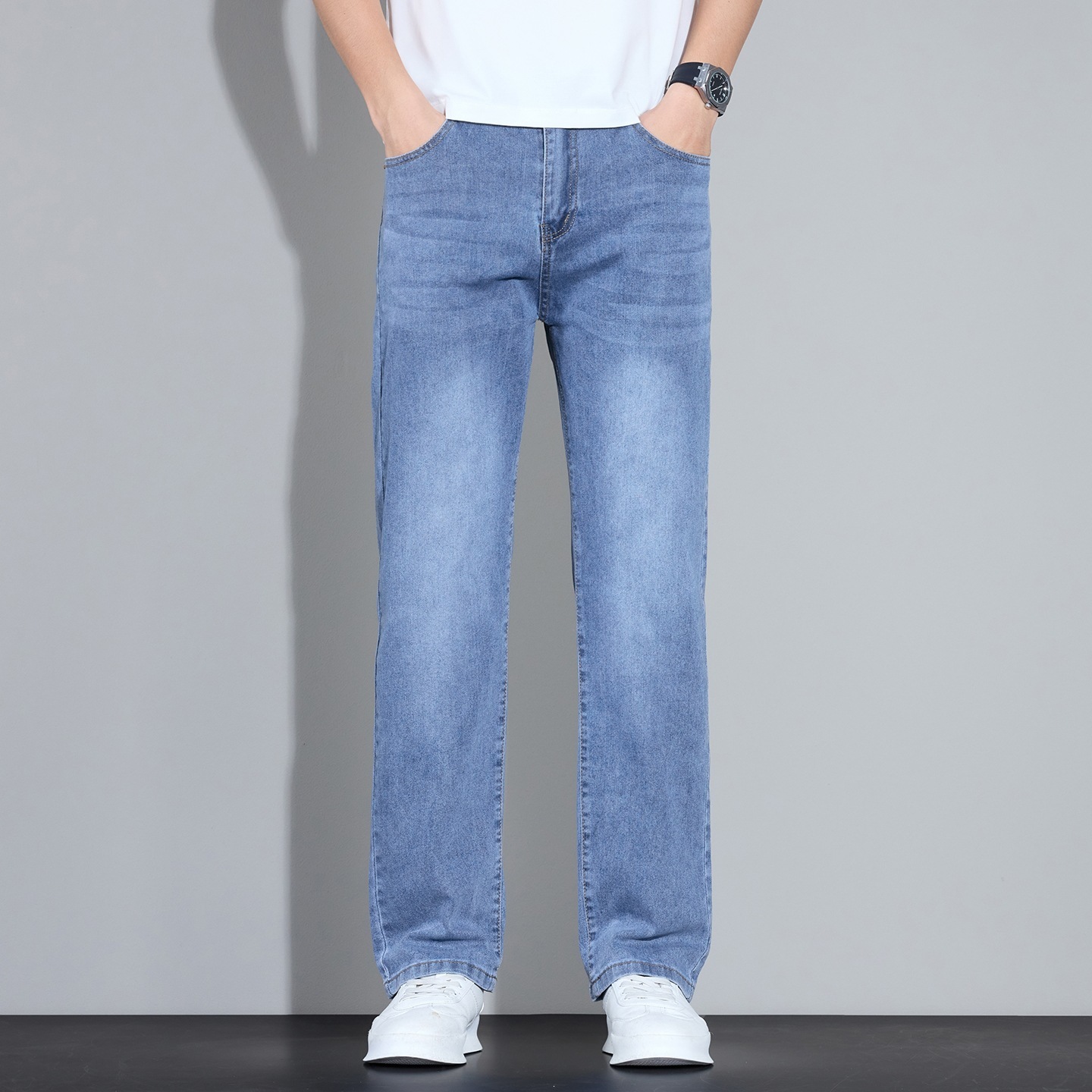Straight-leg Lightweight Breathable Versatile And Comfortable Minimalist Jeans